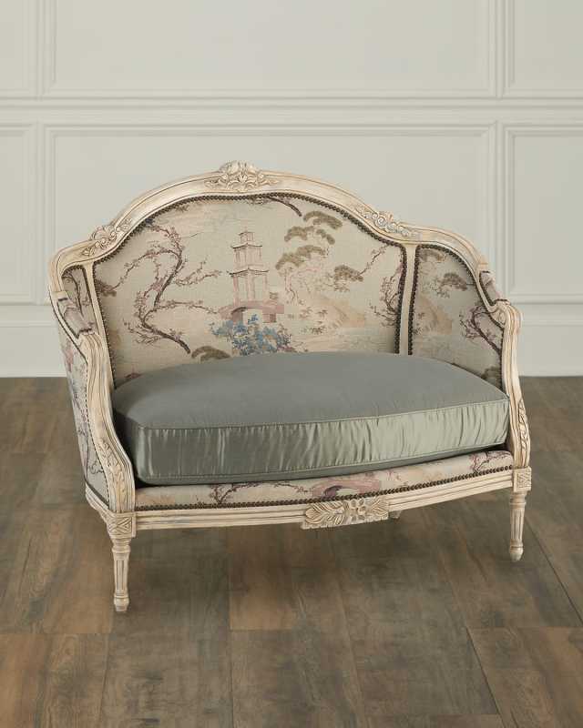 Gilmore Settee